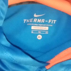 Nike DRI fit hoodie kids